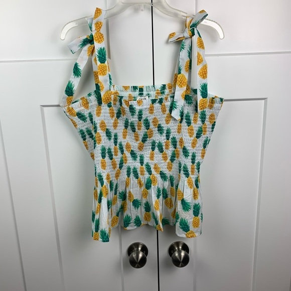 NWT J Crew Factory XL Smocked Tie Shoulder Pineapple Tropical Beach White Blouse - Picture 4 of 7